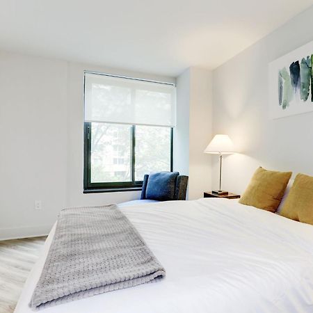 2Br Executive Apartment With Spacious Layout أرلنغتون المظهر الخارجي الصورة