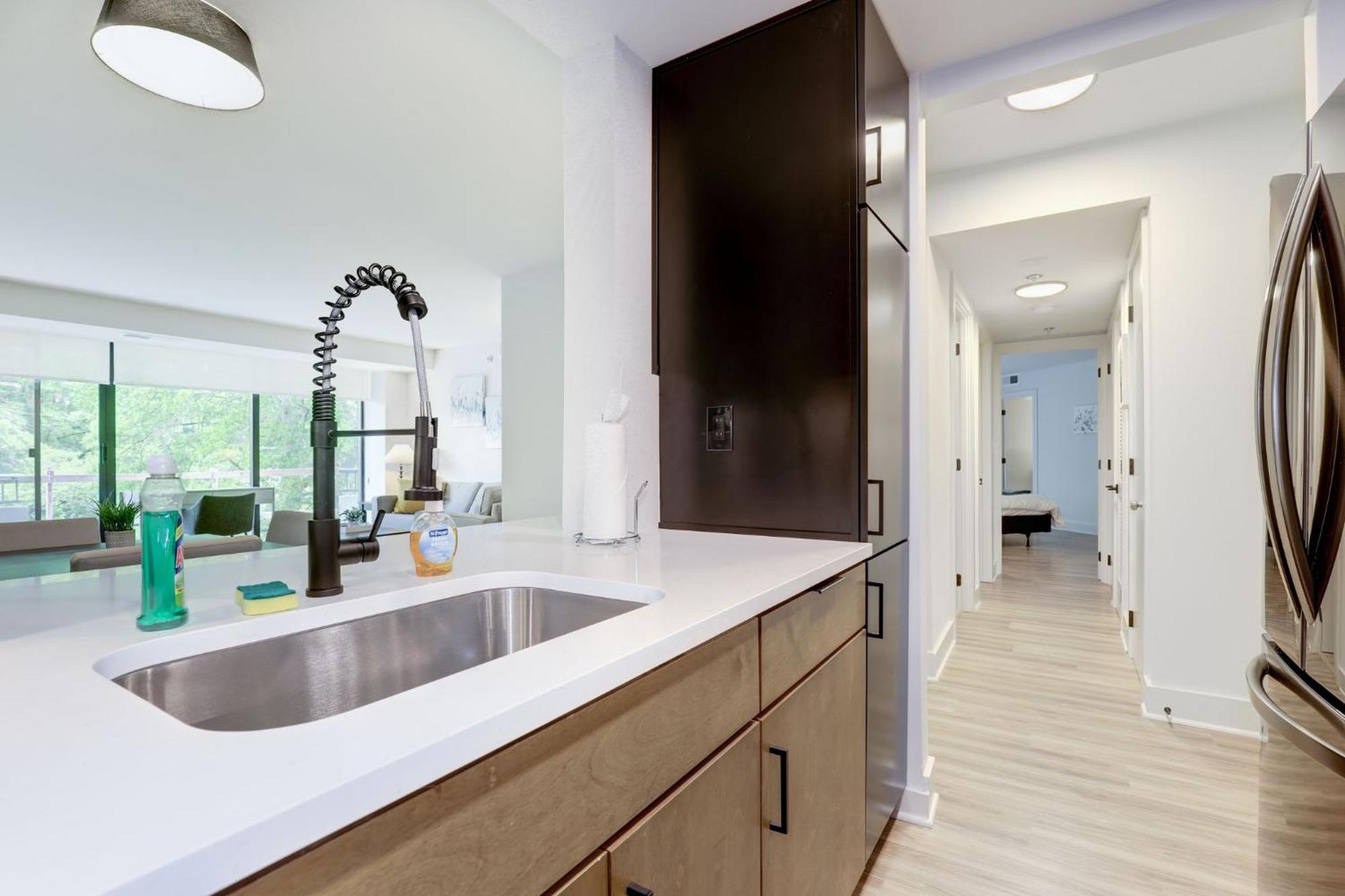 2Br Executive Apartment With Spacious Layout أرلنغتون المظهر الخارجي الصورة